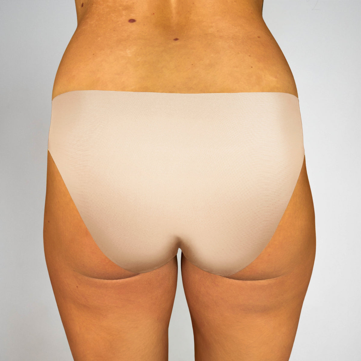 Olora Invisible Camel Toe Thong
